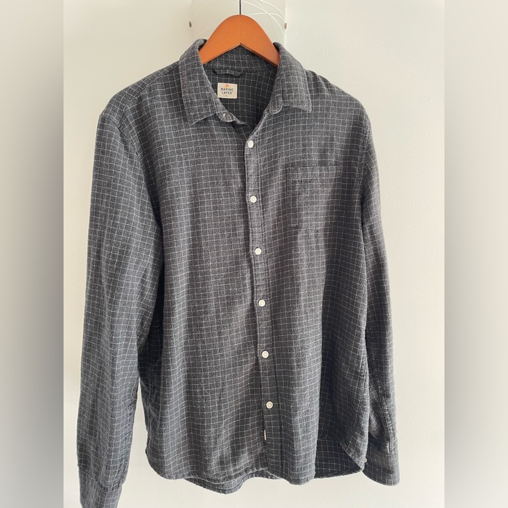 Marine Layer Flannel long sleeve button up shirt gray with cubes m/l